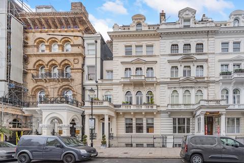3 bedroom duplex for sale, Queen's Gate Terrace, London SW7