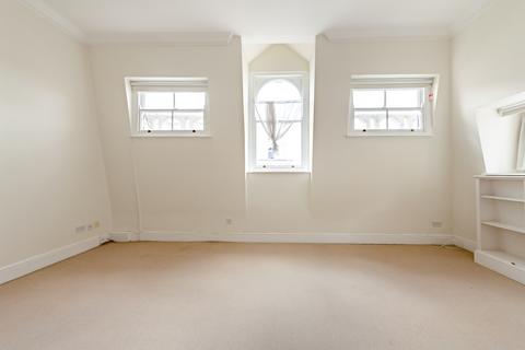 3 bedroom duplex for sale, Queen's Gate Terrace, London SW7