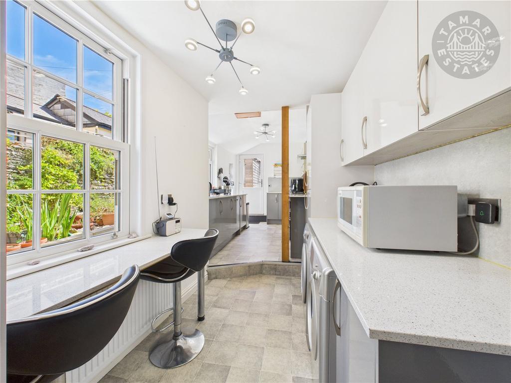 Kitchen/Breakfast Rm