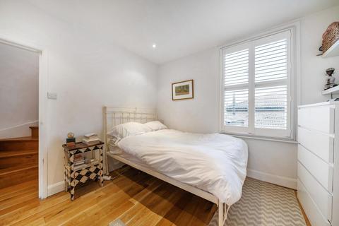 2 bedroom flat for sale, Shorrolds Road, Fulham, London, SW6