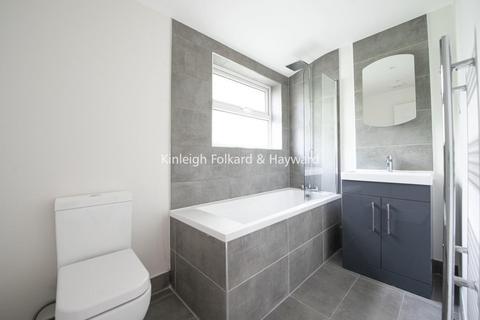 1 bedroom flat for sale, Colls Road, Peckham, London, SE15