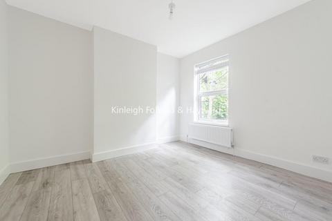 1 bedroom flat for sale, Colls Road, Peckham, London, SE15
