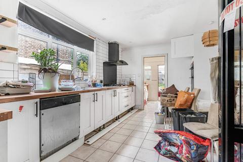 4 bedroom terraced house for sale, Cranston Road, London