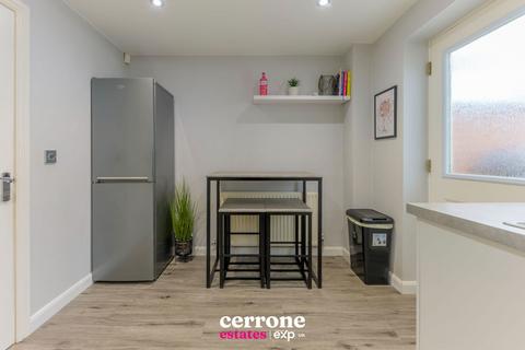 117 Appletree Lane, Redditch, B97 6TS
