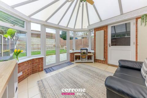 117 Appletree Lane, Redditch, B97 6TS