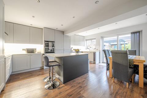 7 Elmtree Close, Bristol, BS15 1RF