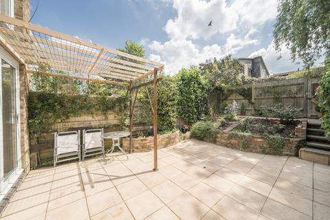 undefined, Tudor Court, Kent TN2