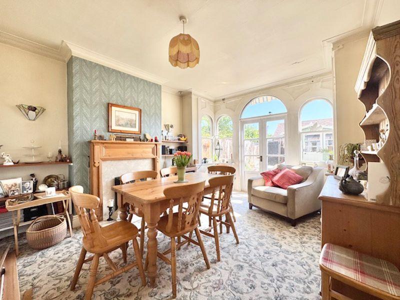 Living / dining room