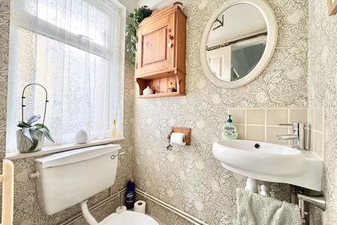 4 bedroom terraced house for sale, WELHOLME ROAD, GRIMSBY