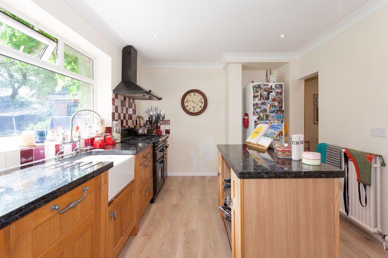 Kitchen diner
