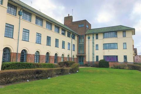 Studio for sale, The Pantiles, Finchley Road, Temple Fortune, Greater London, NW11 6XX