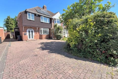 21 Coniston Road, Sutton Coldfield, B74 3LE