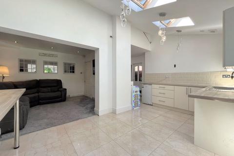 21 Coniston Road, Sutton Coldfield, B74 3LE