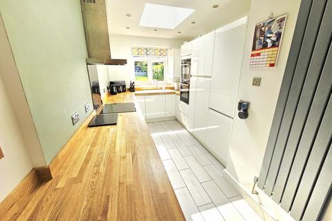 4 bedroom semi-detached house for sale, College Road, Boldmere, Sutton Coldfield, B73 5DJ