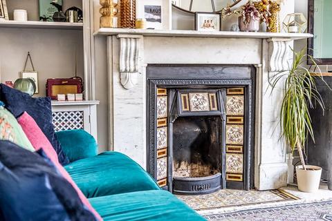 4 bedroom semi-detached house for sale, Andover Road, Southsea