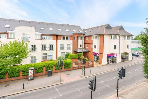 1 bedroom flat to rent, St Clements House, Church Street, Walton-on-Thames