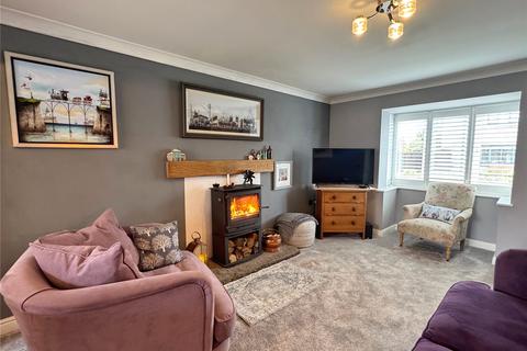 10 Chapel View, Loveclough, Rossendale, BB4 8FN