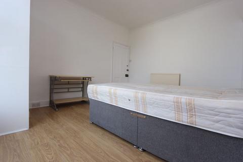 House share to rent, Hargrave Road, Archway N19