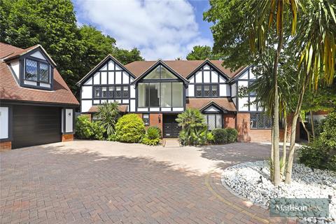5 bedroom detached house for sale, Stradbroke Park, Chigwell IG7