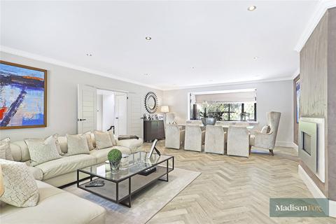 5 bedroom detached house for sale, Stradbroke Park, Chigwell IG7