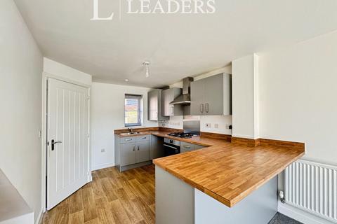 2 bedroom end of terrace house to rent, Sekynden Close, Lowestoft, NR32