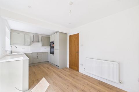 2 Anderson Drive, Stonehouse, GL10 2QL