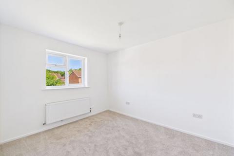 2 Anderson Drive, Stonehouse, GL10 2QL
