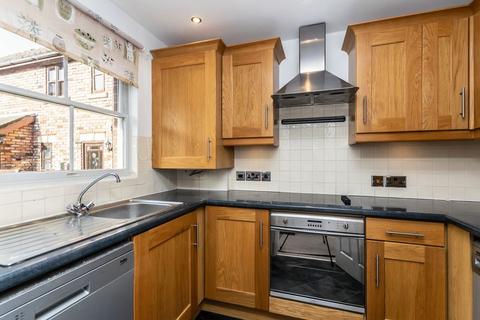 2 bedroom house for sale, Laburnum Court, Lymm