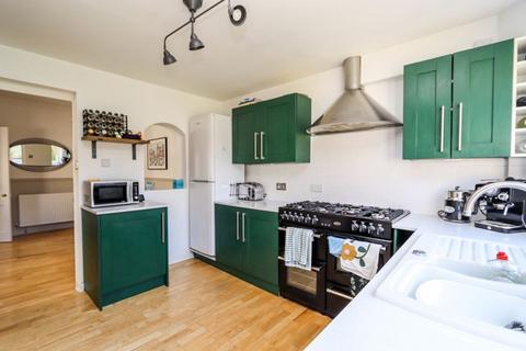 2 bedroom semi-detached house for sale, Strode Road, Clevedon