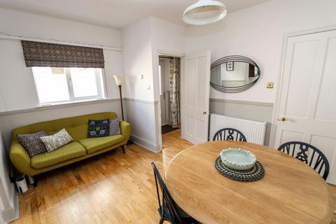 47 Strode Road, Clevedon, BS21 6QE