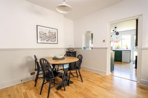 47 Strode Road, Clevedon, BS21 6QE