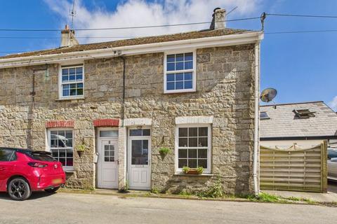 undefined, Treluswell, Penryn - Attractive character cottage