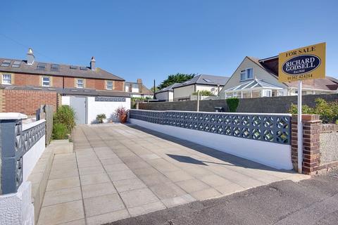 4 Ferry Road, Southbourne, Bournemouth, BH6 4BH