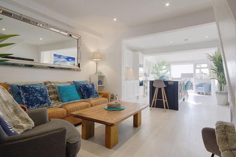 4 Ferry Road, Southbourne, Bournemouth, BH6 4BH