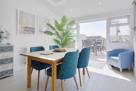 4 Ferry Road, Southbourne, Bournemouth, BH6 4BH