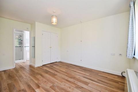 2 bedroom apartment for sale, Nottage Crescent, Braintree CM7
