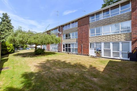1 bedroom flat for sale, Purbrook Gardens, Waterlooville, Hampshire