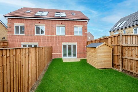 undefined, at Elliott Place, 9 Tulip Close, Glasshoughton WF10