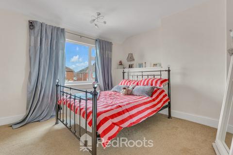 76 Crompton Avenue, Sprotbrough, Doncaster, DN5 8EE