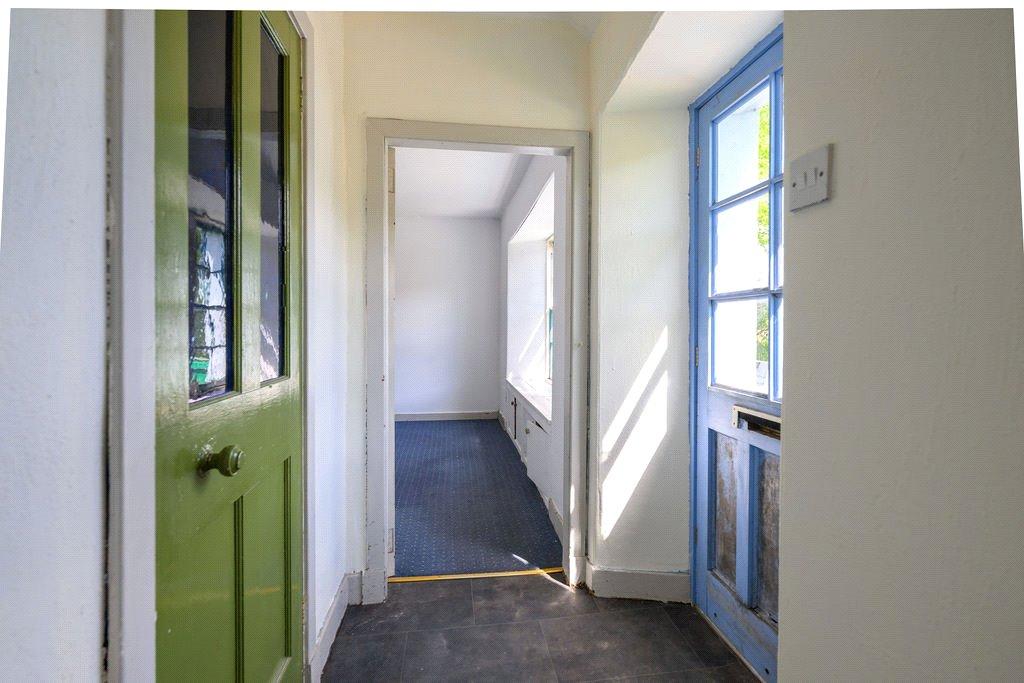 Front  Hallway