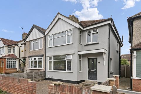 14 Beechmount Avenue, London, W7 3AG