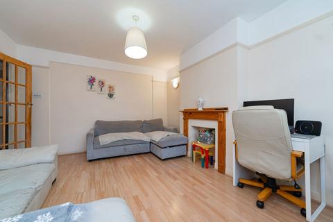 3 bedroom terraced house for sale, Almond Way, Mitcham CR4