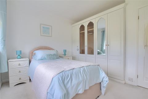 21 Castleton Drive, Billingham, TS22 5AN