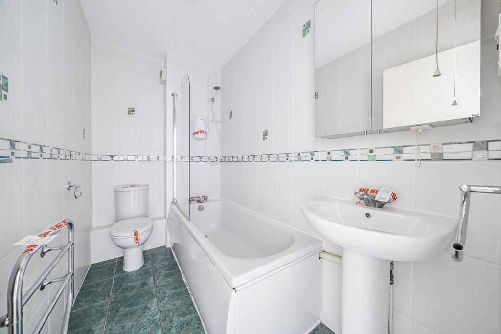 1296598-19-68274a...