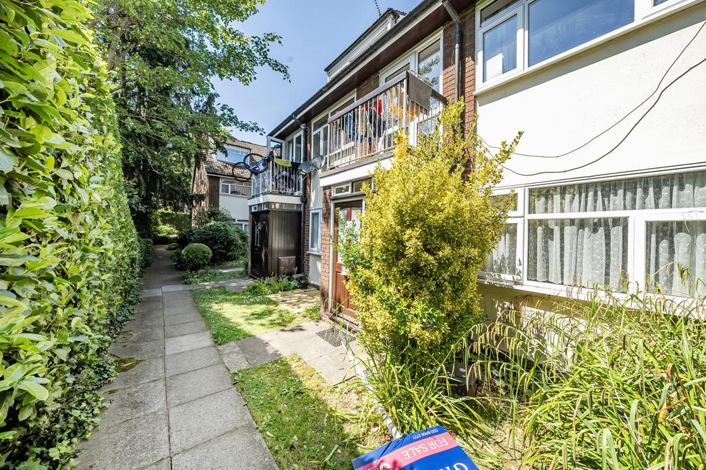 1296598-3-682749e...