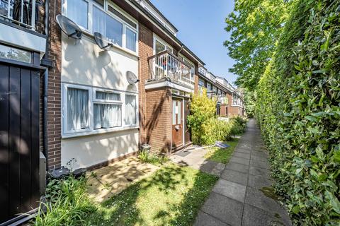 Westfield Park, Pinner, Middlesex