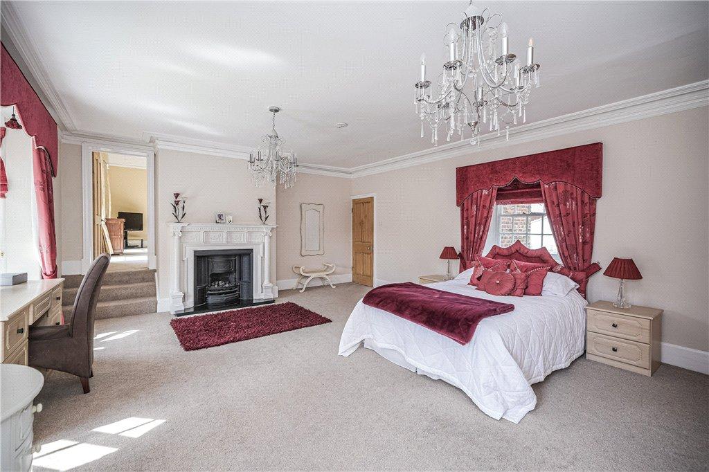 Principal Bedroom