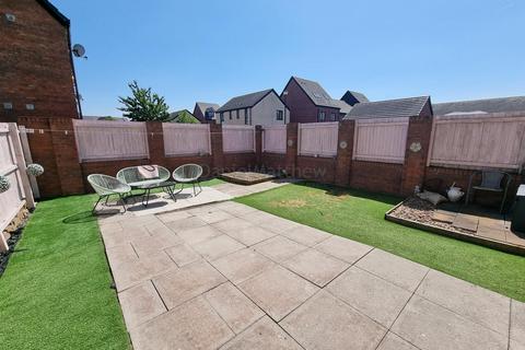 3 bedroom detached house for sale, Haven Walk, Barry, The Vale Of Glamorgan. CF62 5AZ
