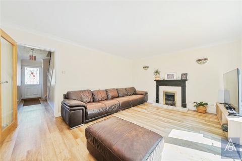 4 bedroom detached house for sale, Pitchford Avenue, Buckinghamshire MK18