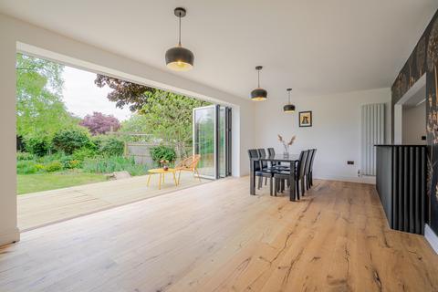 4 bedroom detached house for sale, New Road, Aylesbury HP17